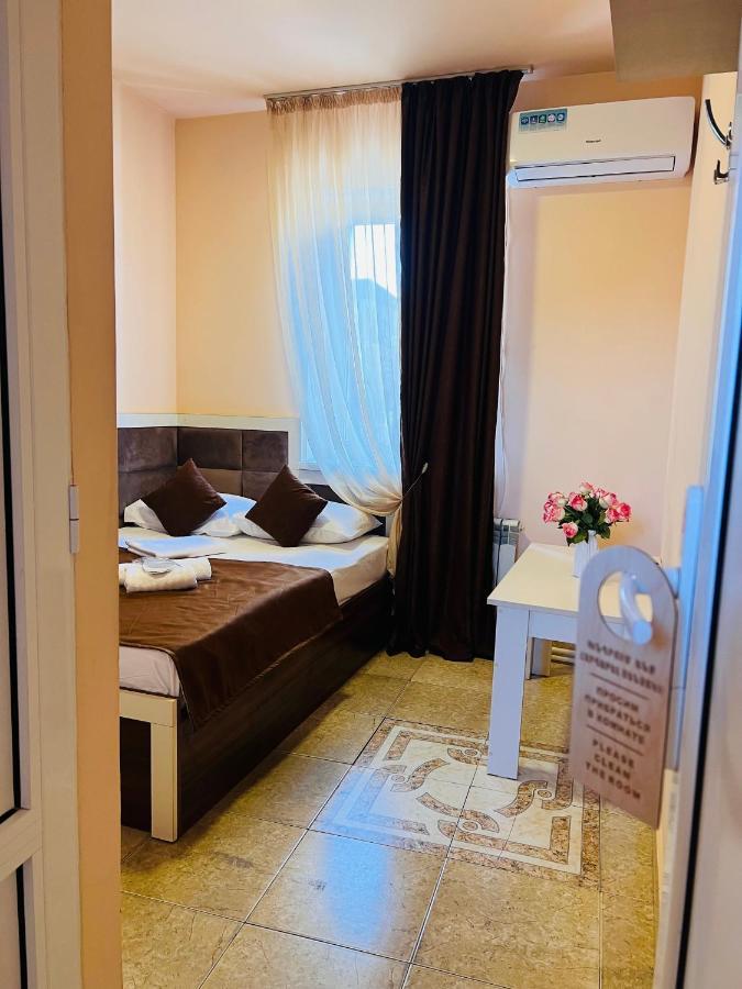 Marnar Hotel 예레반 외부 사진