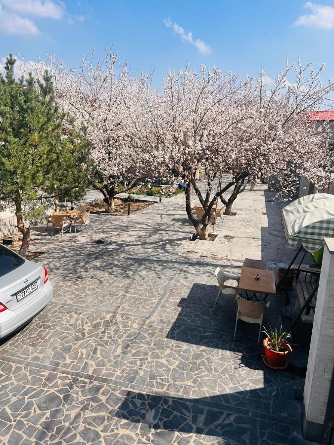 Marnar Hotel 예레반 외부 사진