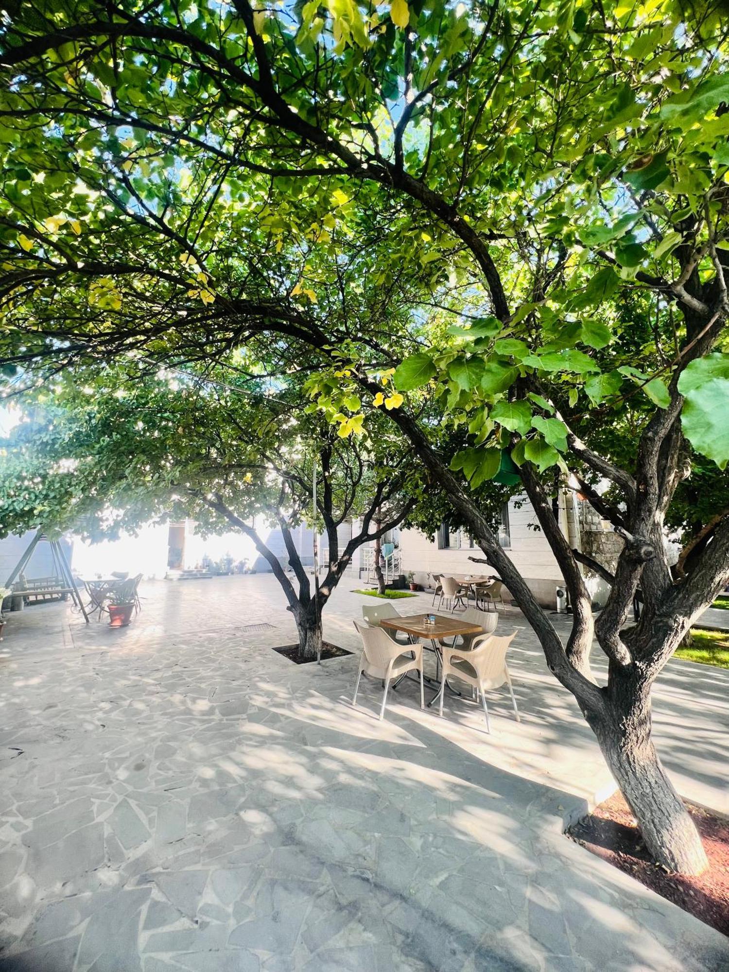 Marnar Hotel 예레반 외부 사진
