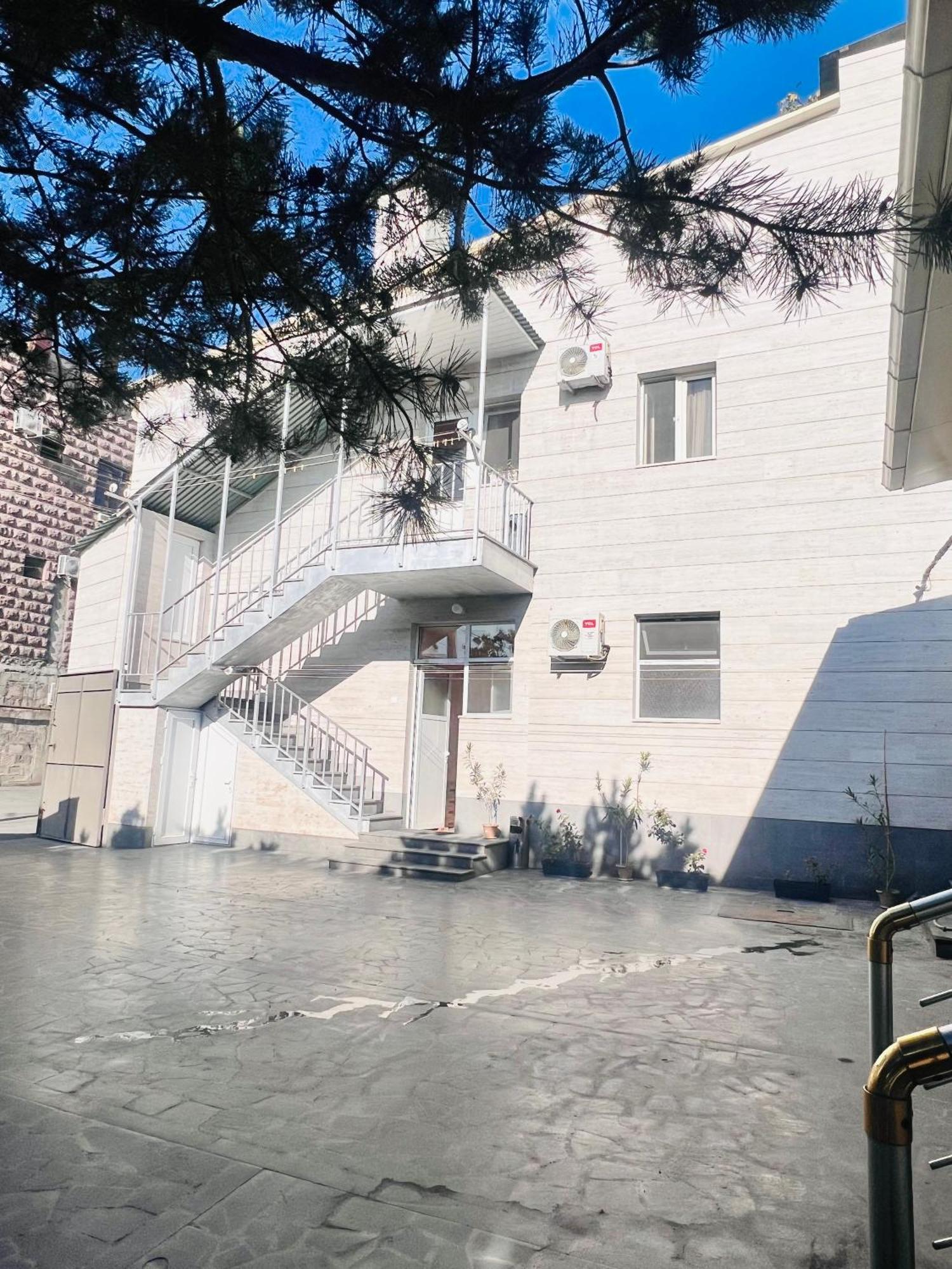 Marnar Hotel 예레반 외부 사진