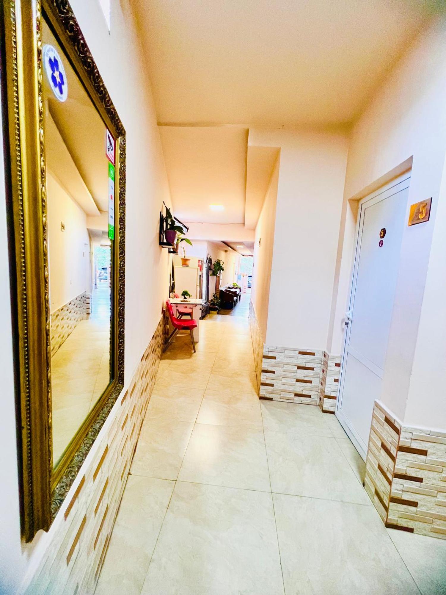 Marnar Hotel 예레반 외부 사진