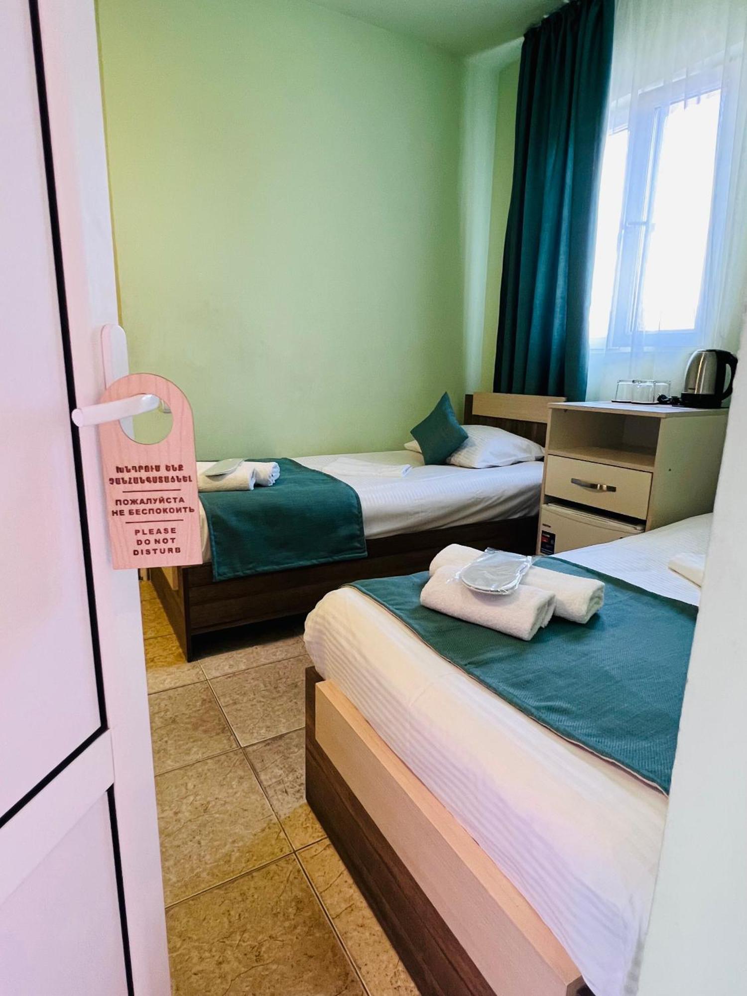 Marnar Hotel 예레반 외부 사진