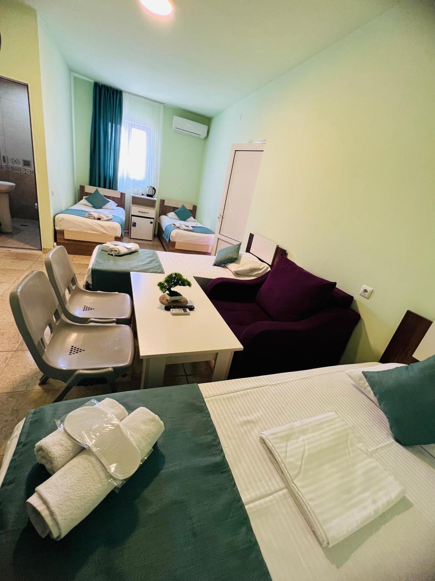 Marnar Hotel 예레반 외부 사진